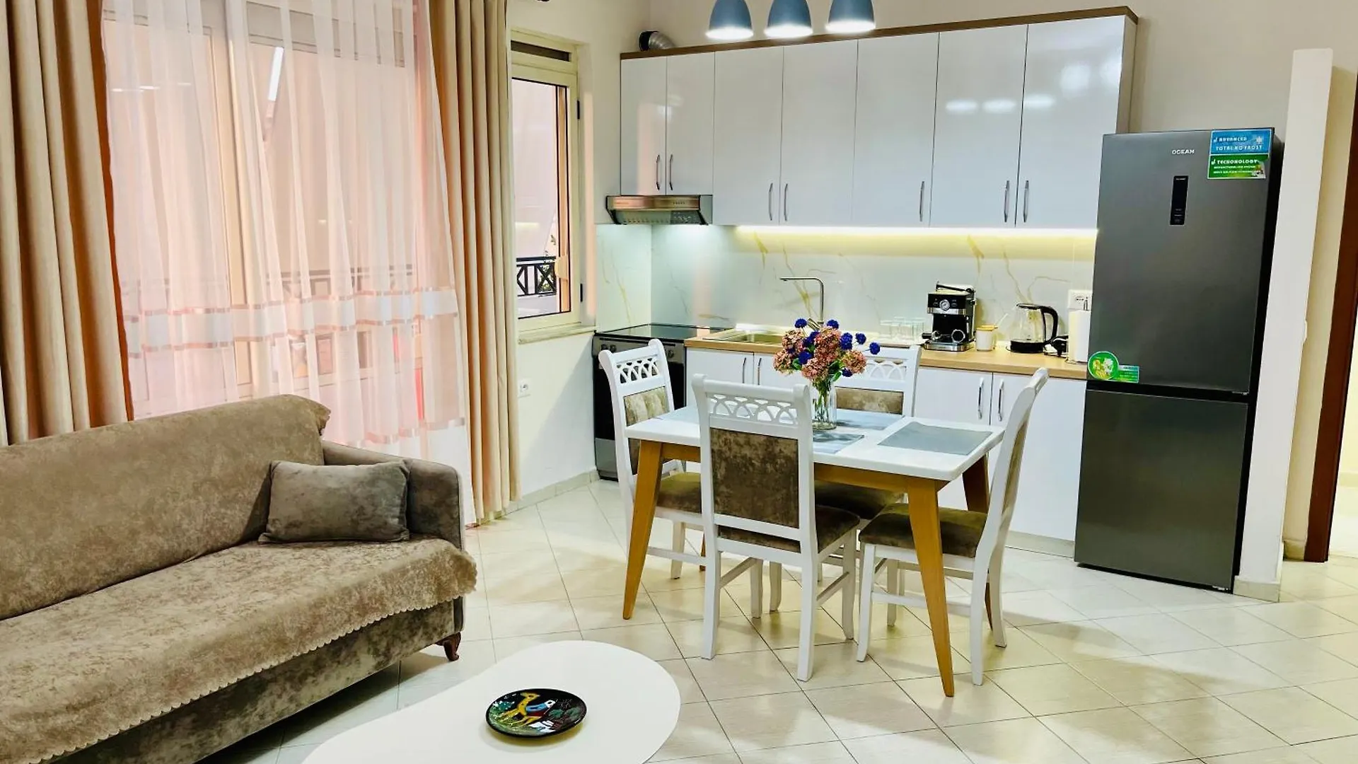 Albis Apartment 1 Τίρανα